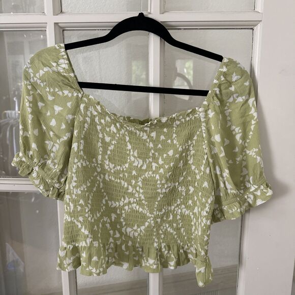 Womens Juniors L Lime Green Crop Top Puff Sleeves Fairy Boho Cottagecore - Picture 1 of 10